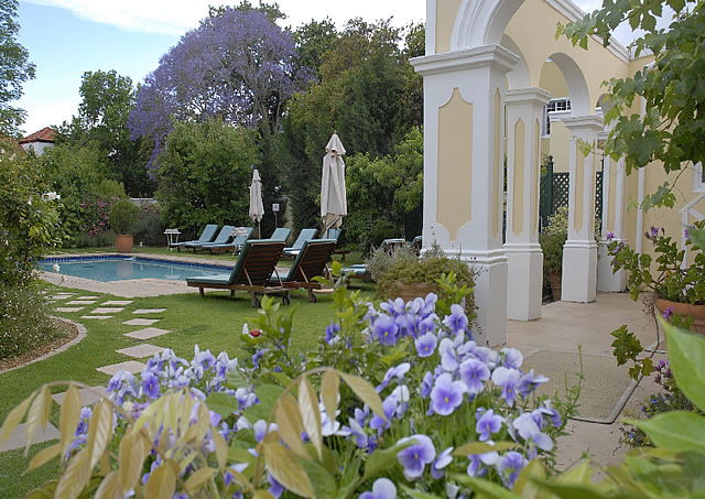 River Manor